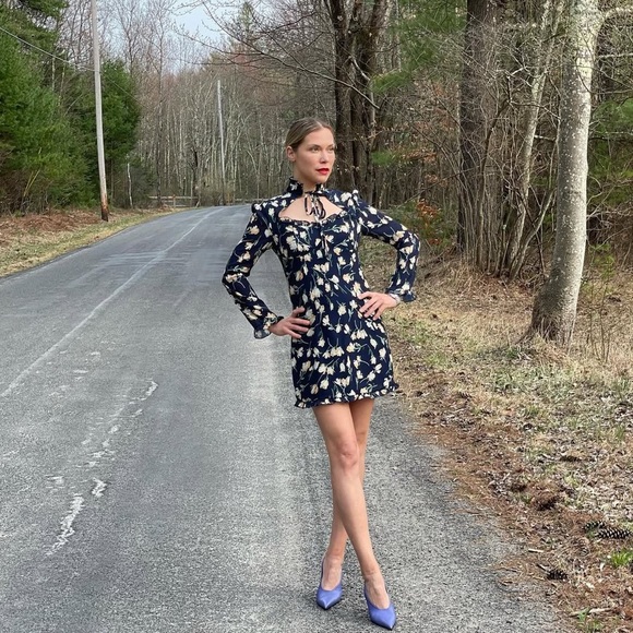 The Unbranded Brand Dresses & Skirts - New Chic Long Sleeve Floral Mini Dress S M L